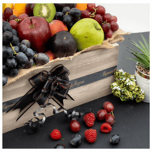 Luxury Assorted Fresh Fruit Crate – Elegant Healthy Gift Basket UAE